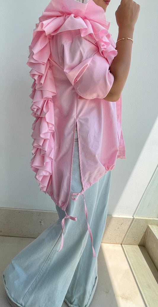 The Gigantic Ruffle in Rose